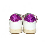 Sneakers 2B12 in pelle bianca e fuxia, dettagli in glitter fuxia con lacci