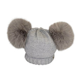 Cappello grigio GIO HIGUAMY misto lana con doppio pompon in volpe ecologica