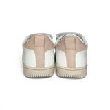 Sneakers primi passi LESCOUCOU in pelle bianca/cipria e glitter rosè con velcri