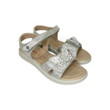Sandali NATURINO in pelle silver/fiocco applicato con doppio velcro