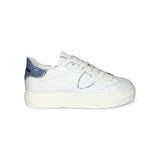 Sneakers PHILIPPE MODEL junior TEMPLE in pelle bianca e glitter azzurro