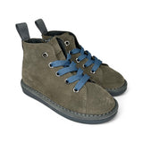 Polacchino PANCHIC in suede taupe con lacci e cerniera
