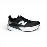Sneakers ginniche NEWBALANCE FuelCell nera con lacci
