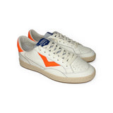 Sneakers 2B12 in pelle bianca e arancio fluo con lacci