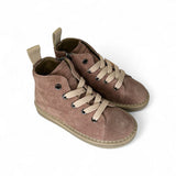 Polacchino PANCHIC in suede rosa antico con lacci e cerniera