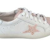 Sneakers DIANETTI in pelle bianca, suede rosa, dettagli glitter rosa, lacci e zip laterale