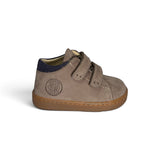 Sneakers primi passi NATURINO in nubuk marrone chiaro con velcri