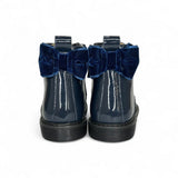 Anfibi Primi Passi LESCOUCOU in vernice blu con fiocco, lacci e zip laterale