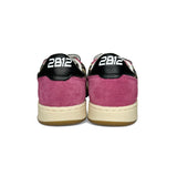 Sneakers 2B12 in suede fuxia e maculato, dettagli neri con velcri