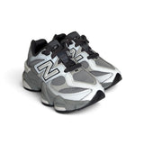 Sneakers ginniche NEWBALANCE 9060 grigio degradee con lacci