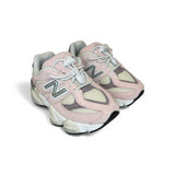 Sneakers ginniche NEWBALANCE 9060 rosa con laccio elastico
