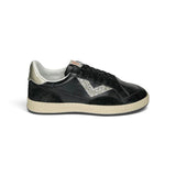 Sneakers 2B12 in pelle nera e glitter argento con lacci