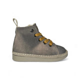 Polacchino PANCHIC in suede tortora con lacci, cerniera e fodera in pelliccia "orsetto"